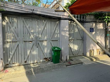 Bán đất mặt tiền Đường 40 Linh Đông, DT 250m2 ngang 9.7m, tiện ích đầy đủ. Hợp đầu tư, xây tòa nhà